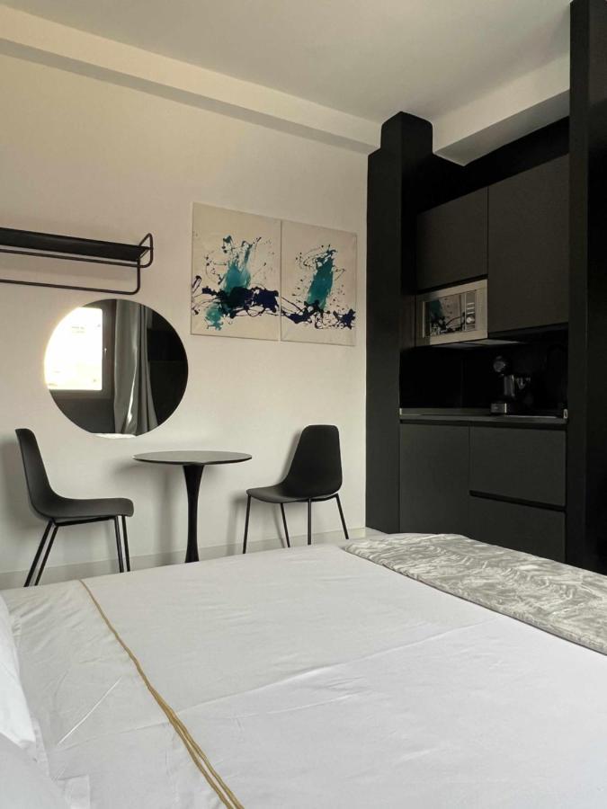 马拉加Fiesta Cama Individual Modern & Luxury公寓 外观 照片